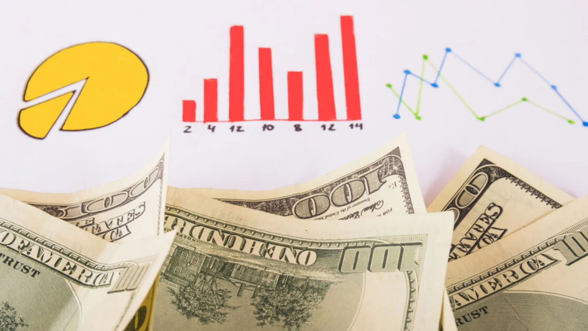 Tổng quan thị trường cá cược trực tuyến, phân tích dữ liệu và xu hướng